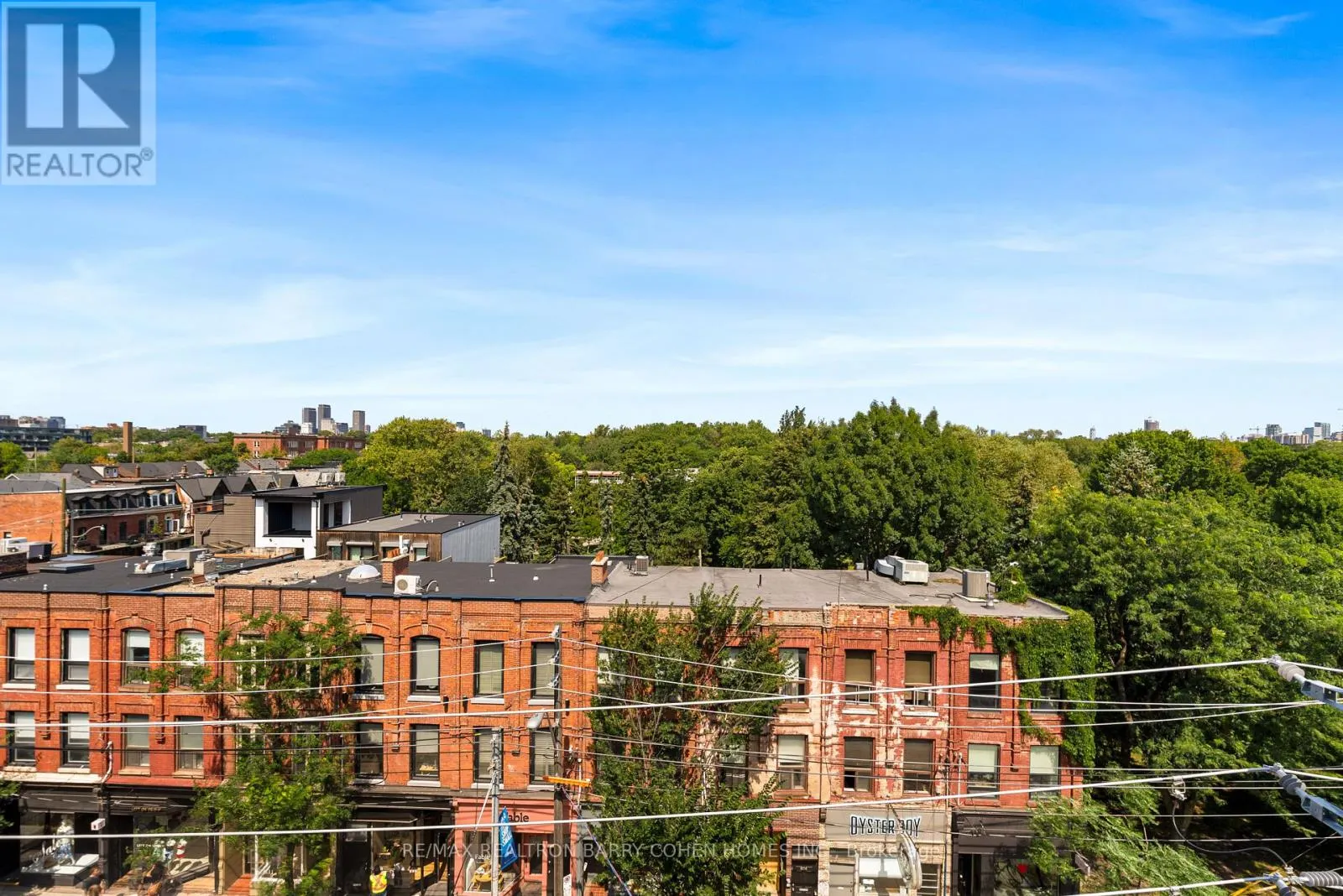 PH12 - 955 QUEEN STREET W