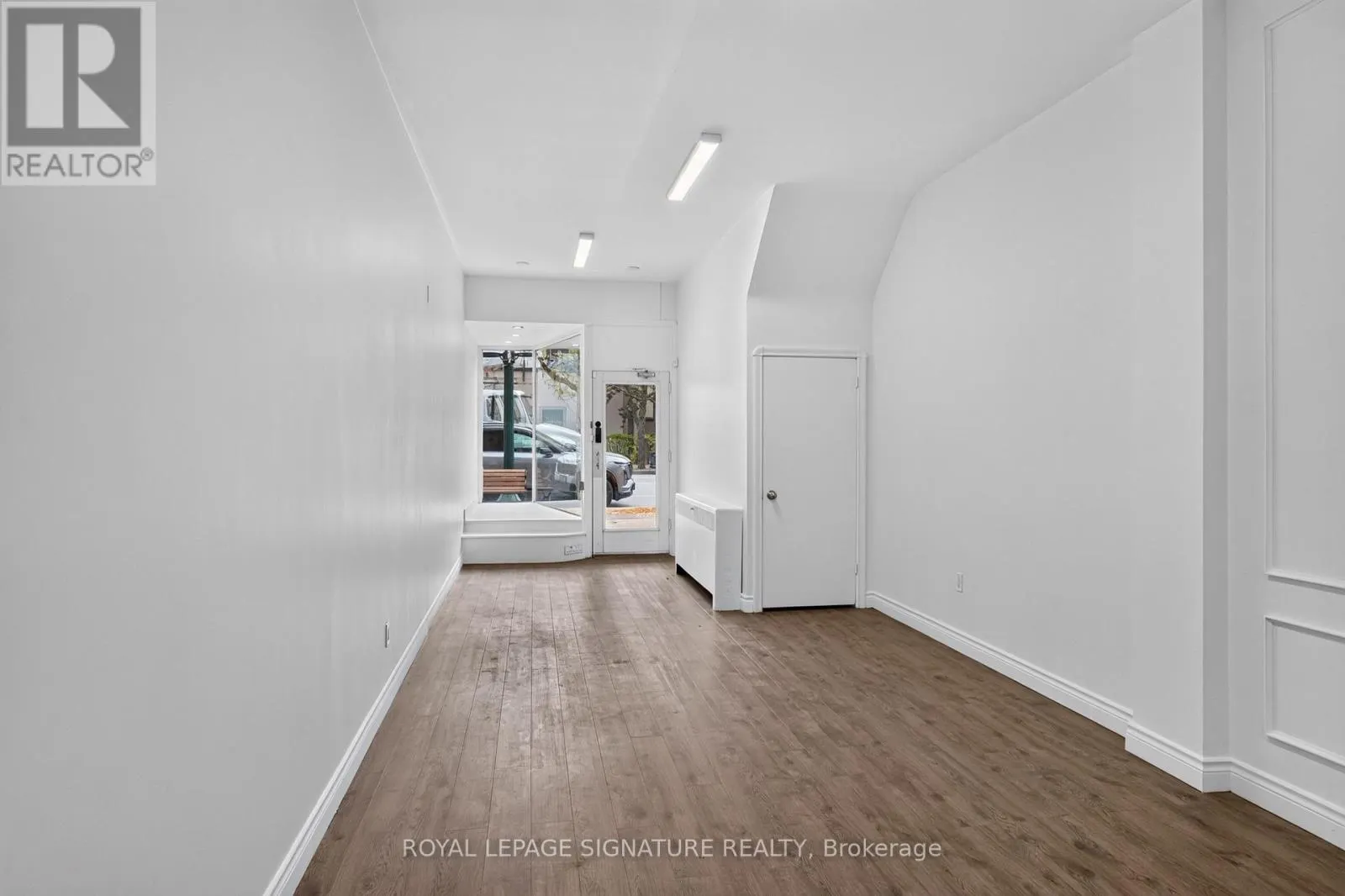 MAIN FLOOR - 1138 EGLINTON AVENUE