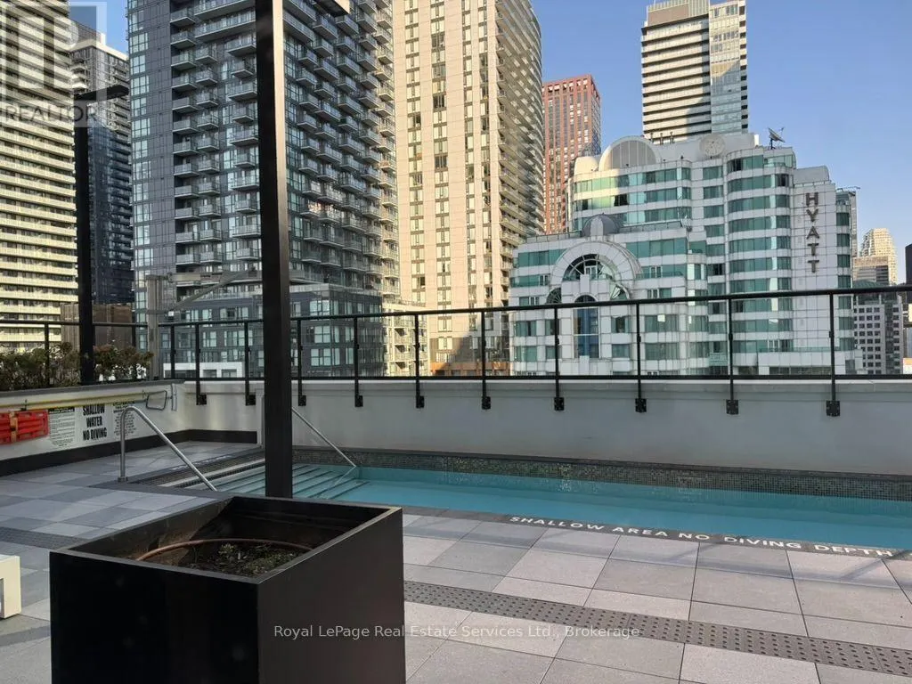 3122 - 400 KING STREET W #3122