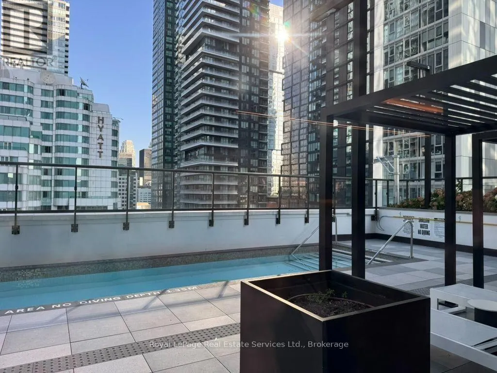 3122 - 400 KING STREET W #3122