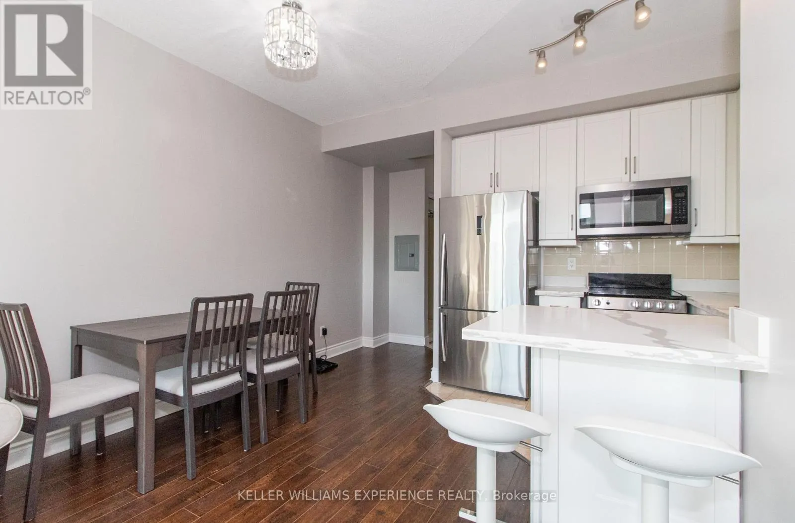 1412 - 60 BYNG AVENUE