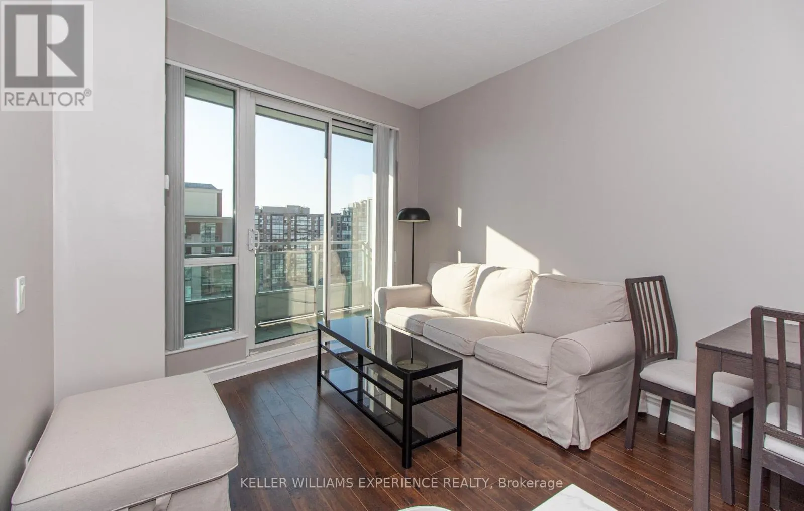 1412 - 60 BYNG AVENUE