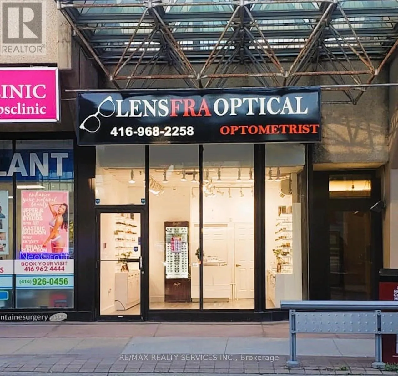 3 - 890 YONGE STREET