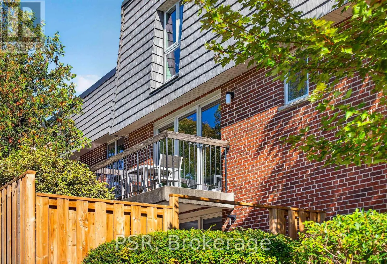 2 POWDERHORN MILL WAY