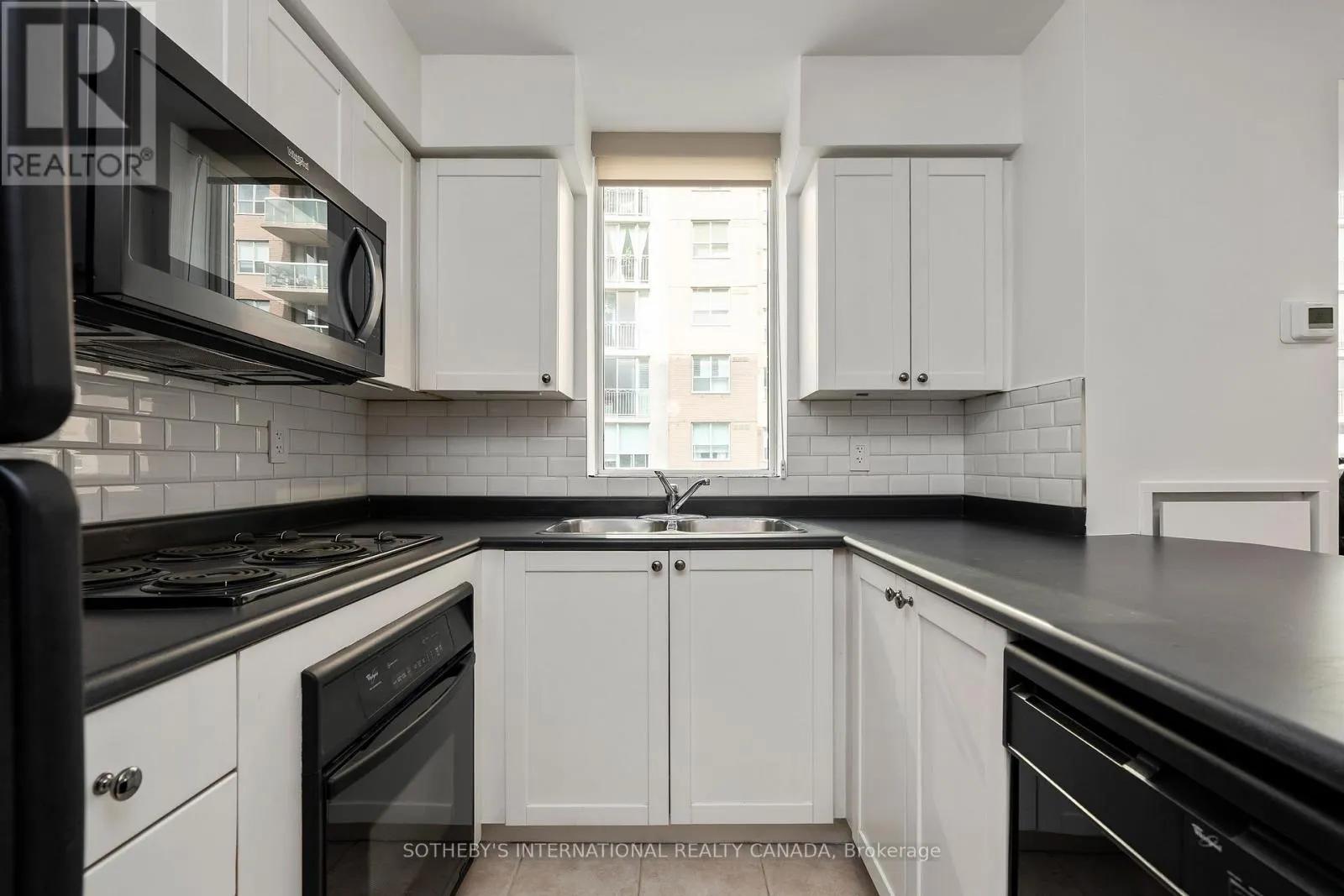 408 - 311 RICHMOND STREET