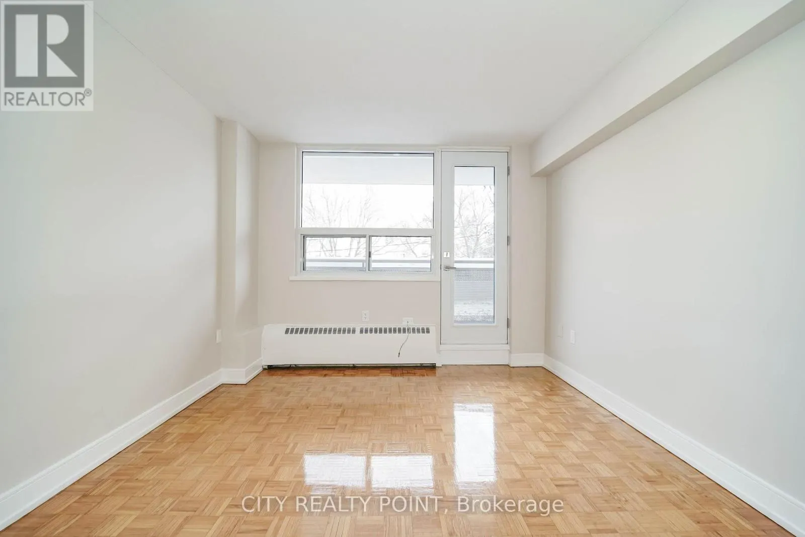 807 - 1500 BATHURST STREET