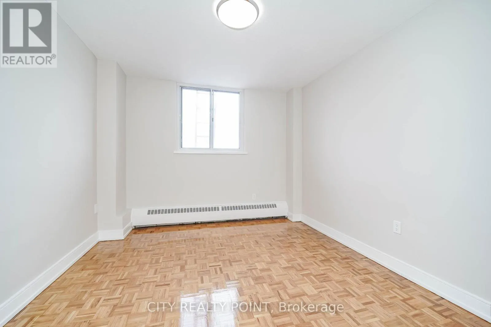 807 - 1500 BATHURST STREET