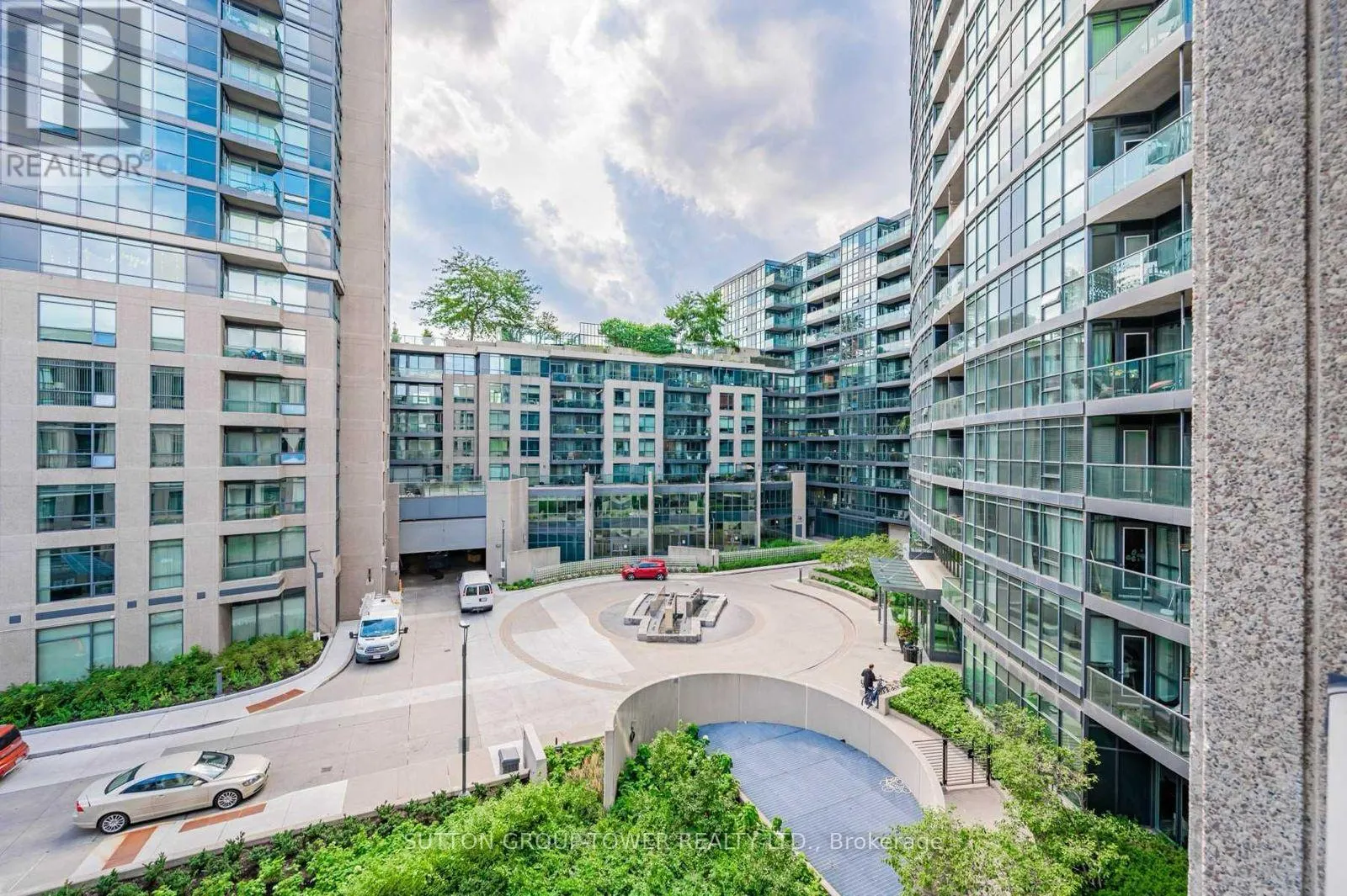 434 - 231 FORT YORK BOULEVARD