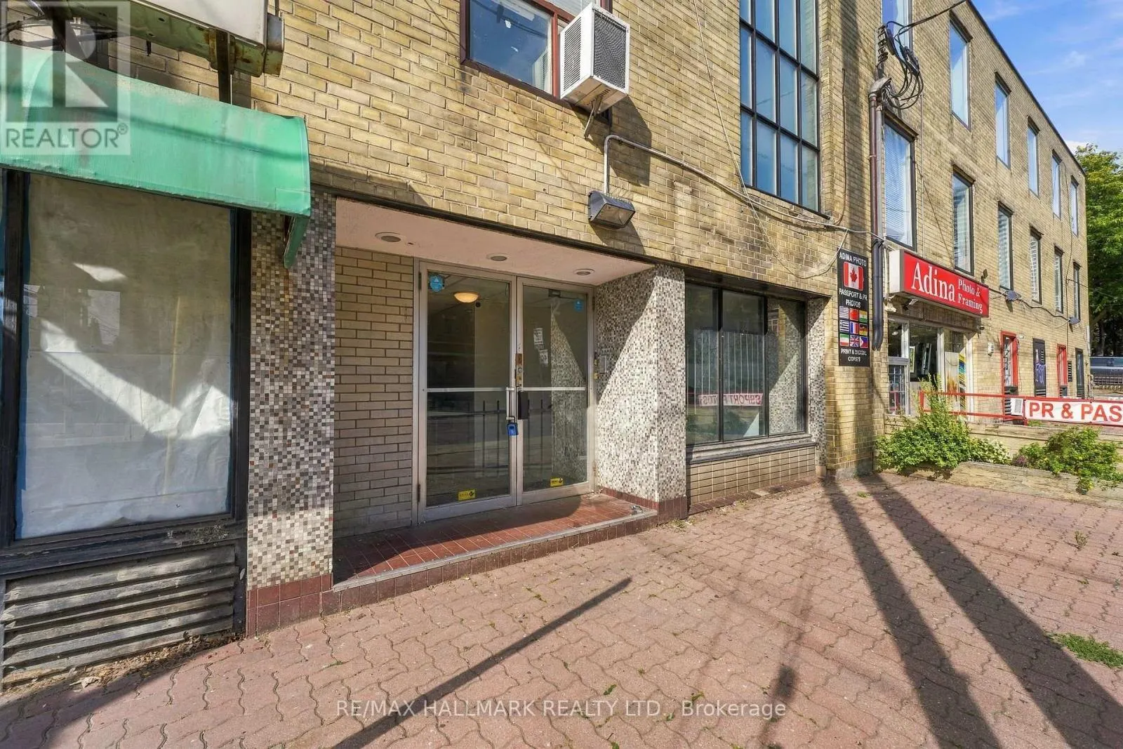 101 - 152 CARLTON STREET