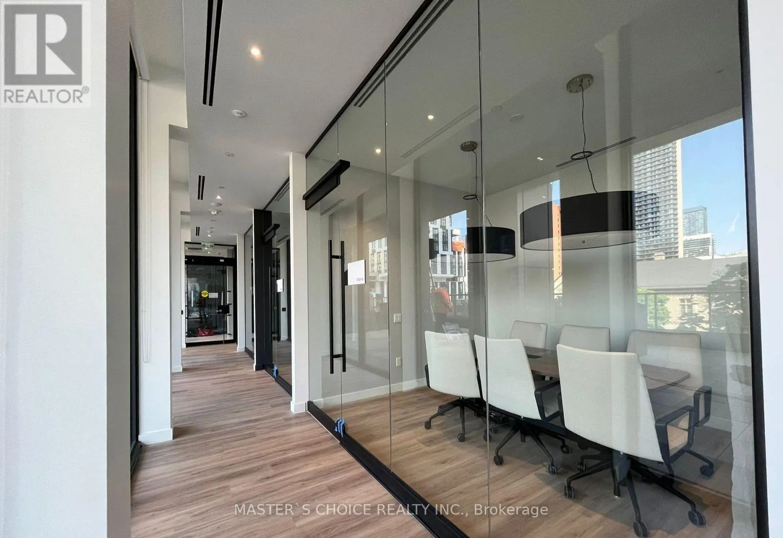 3605 - 82 DALHOUSIE STREET