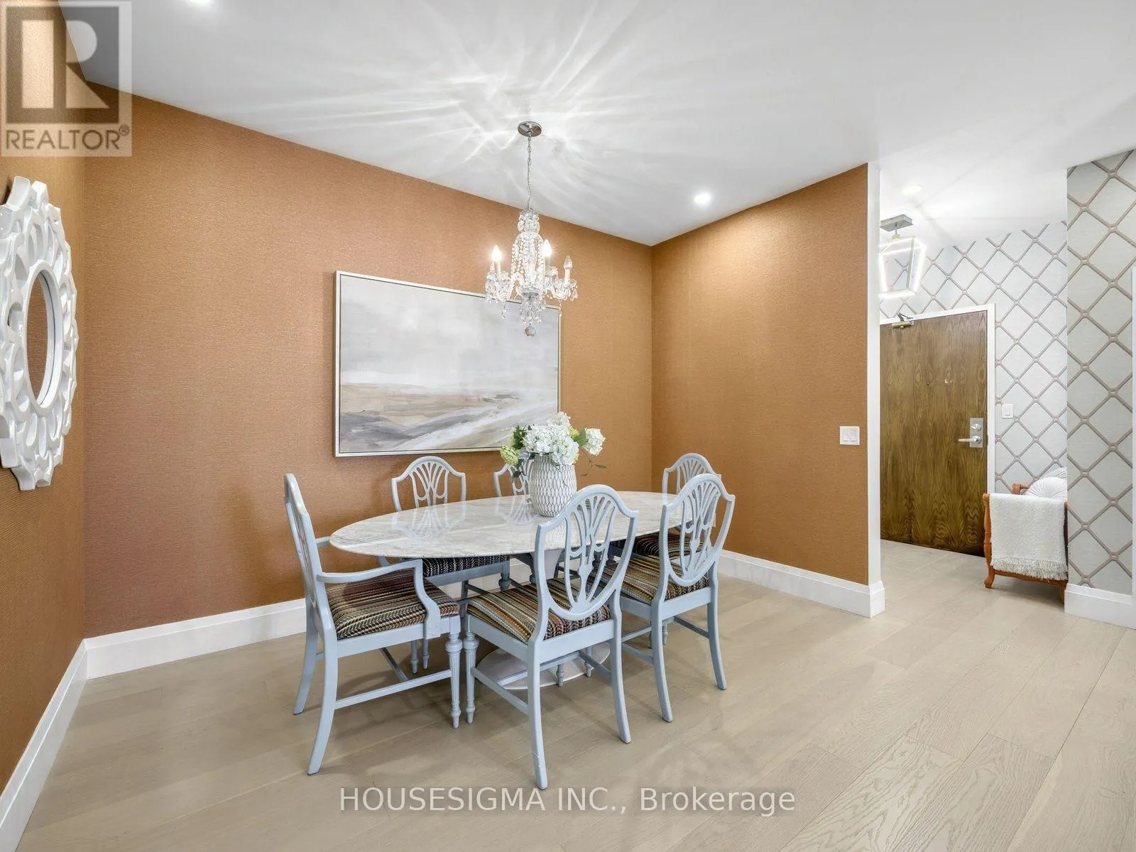 116 - 253 MERTON STREET