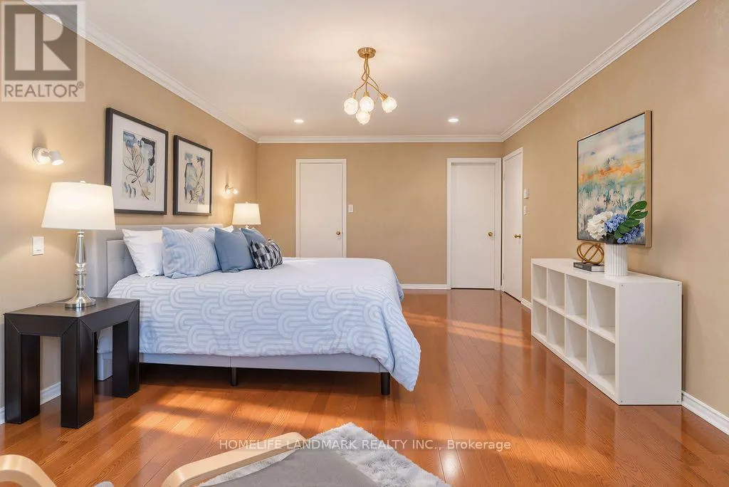 15 TOFINO CRESCENT