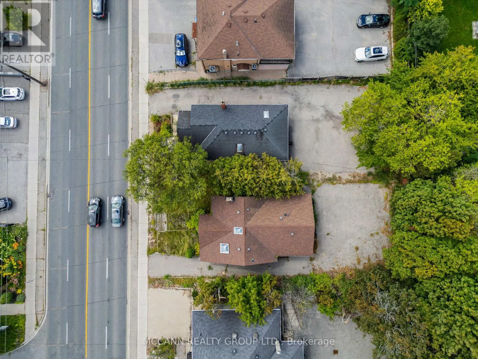 110-112 SHEPPARD AVENUE W