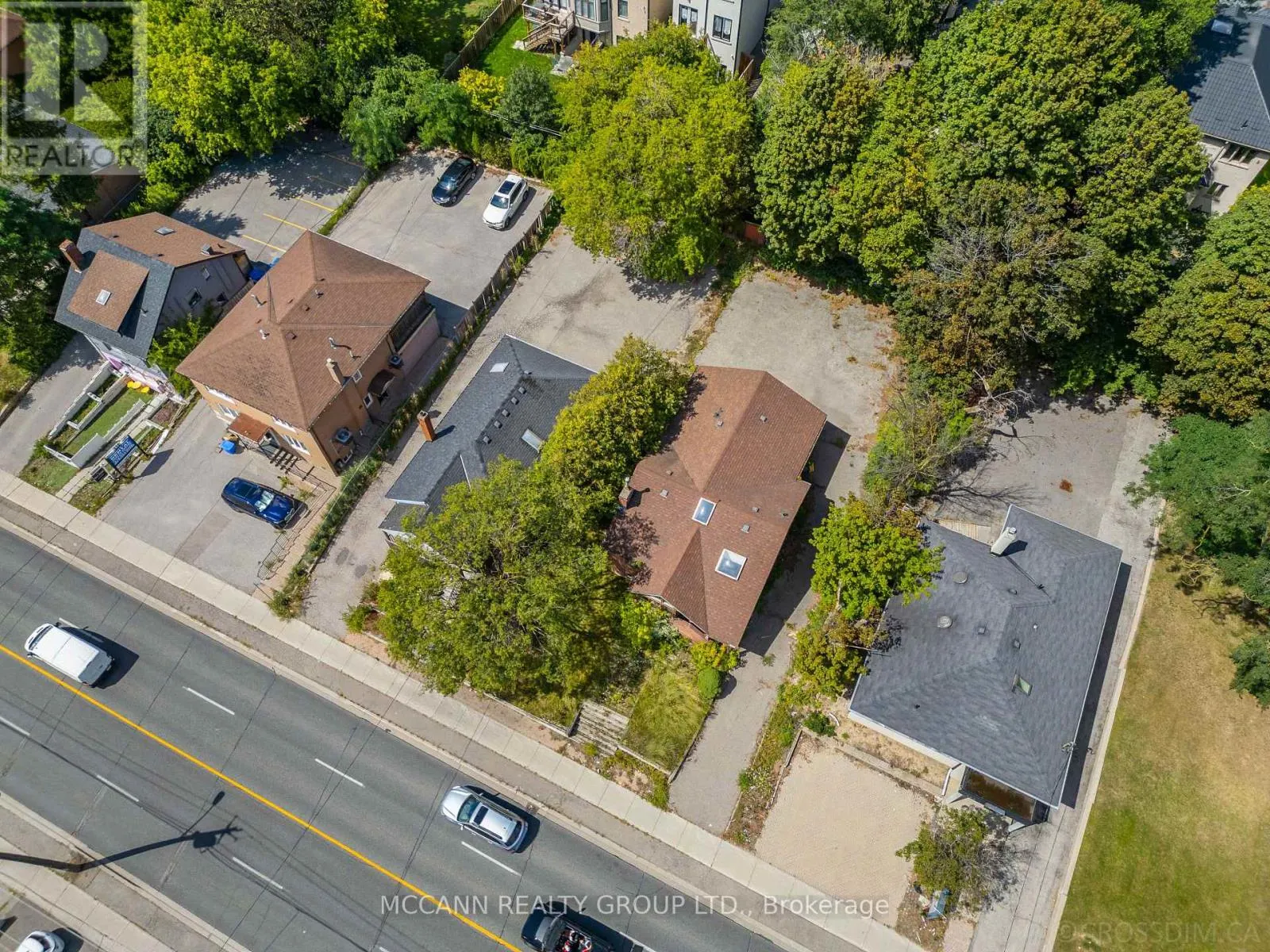 110-112 SHEPPARD AVENUE W
