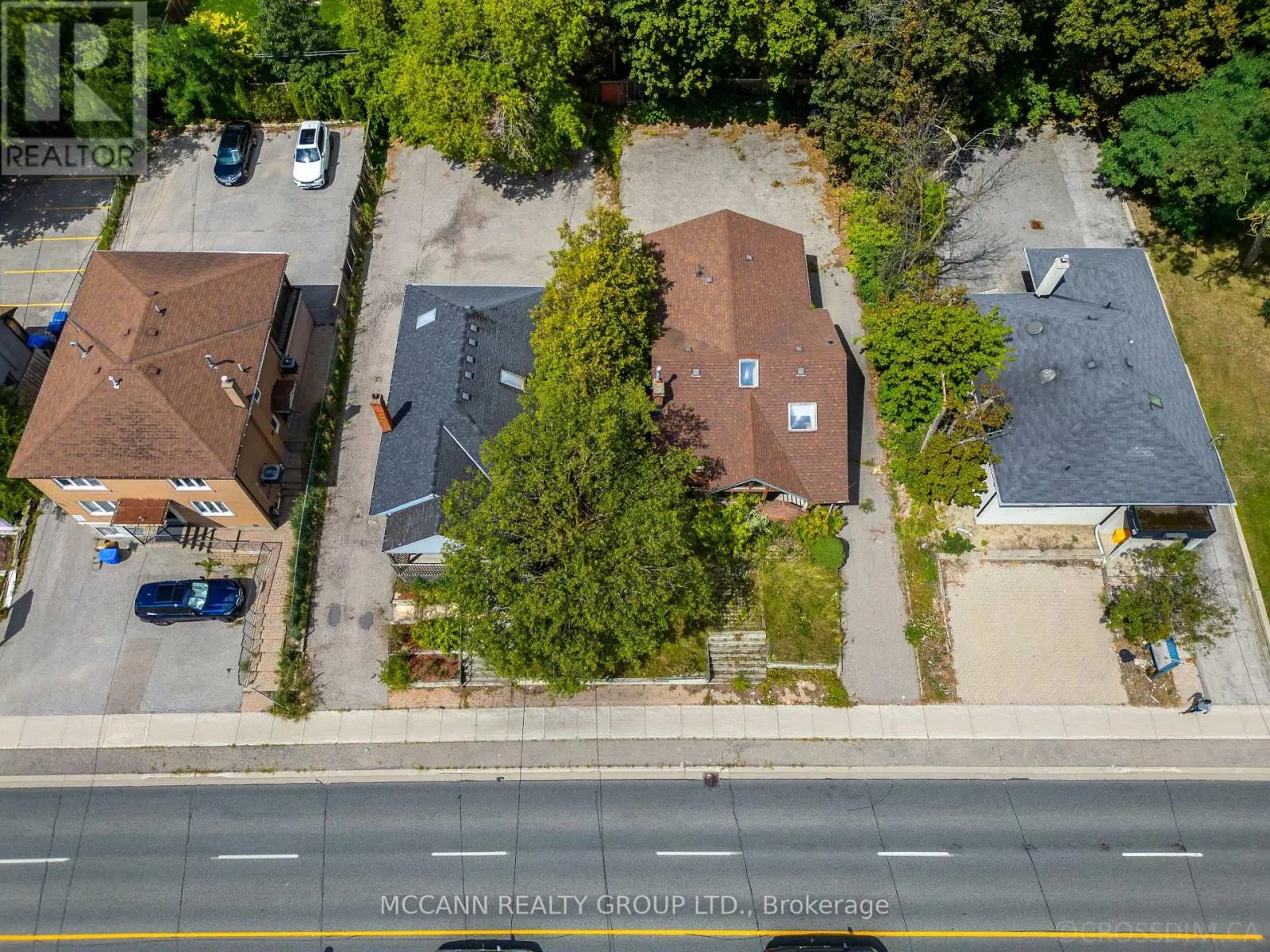 110-112 SHEPPARD AVENUE W