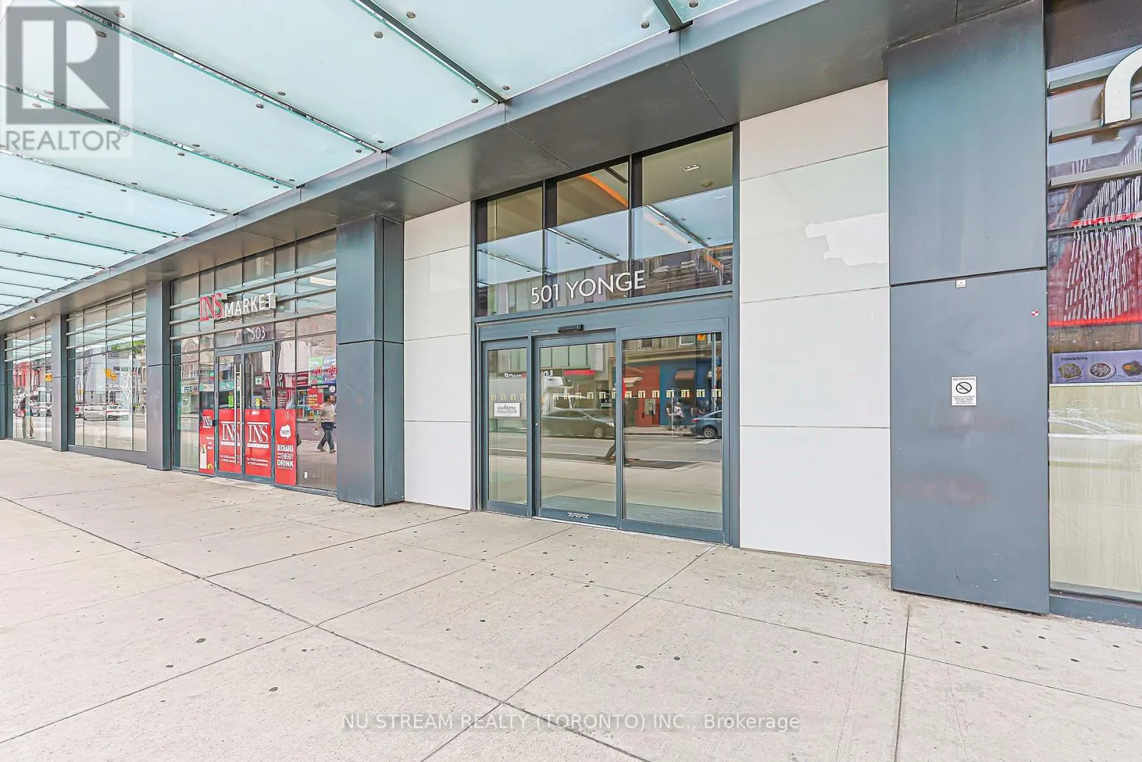 1710 - 501 YONGE STREET