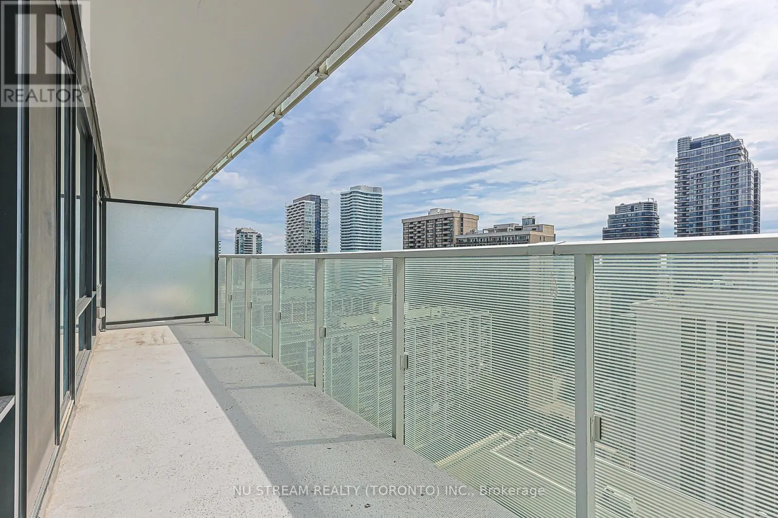 1710 - 501 YONGE STREET