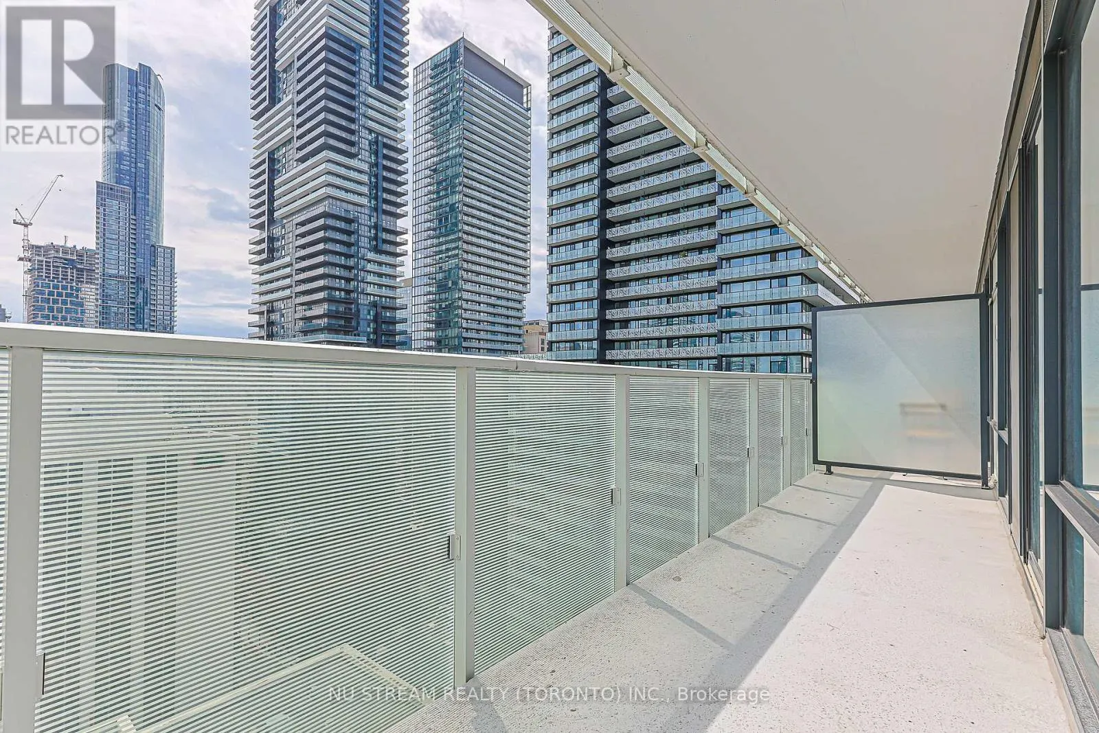 1710 - 501 YONGE STREET