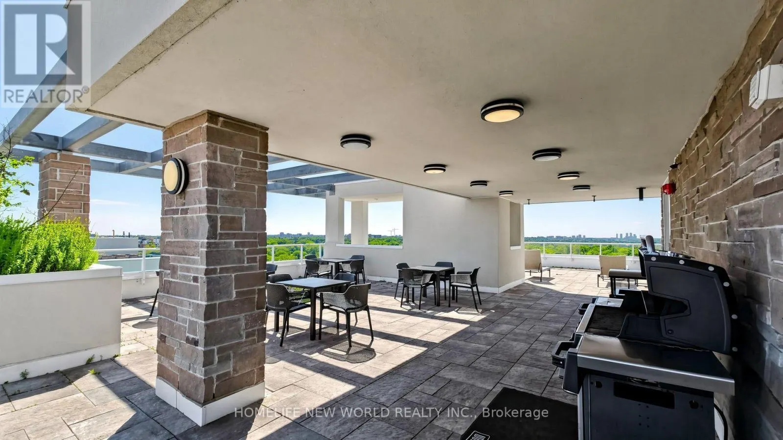 613 - 10 DEERLICK COURT
