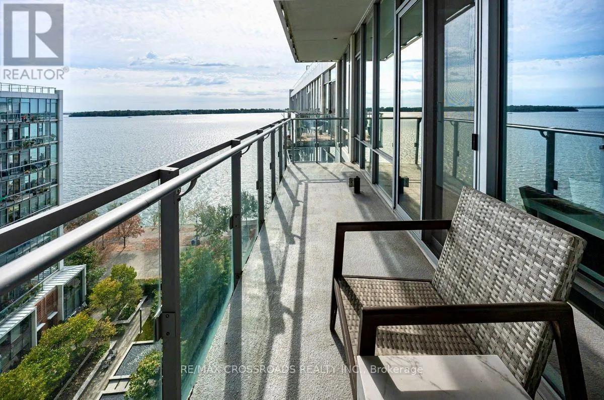 1010 - 29 QUEENS QUAY E