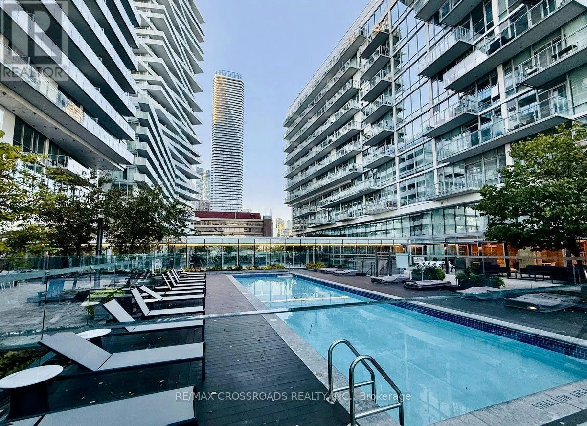 1010 - 29 QUEENS QUAY E