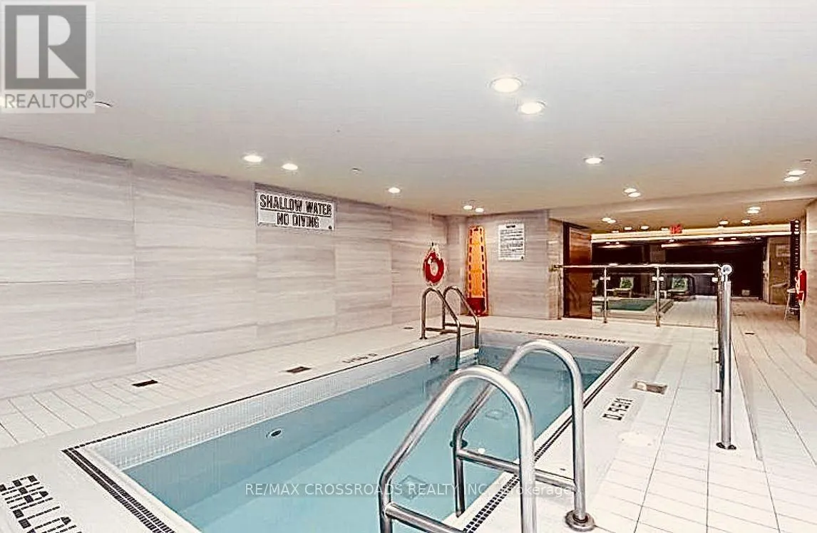 1010 - 29 QUEENS QUAY E
