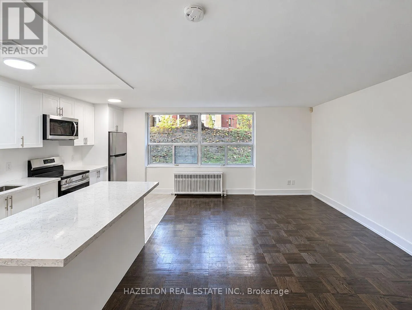 107 - 4 SHERBOURNE STREET N