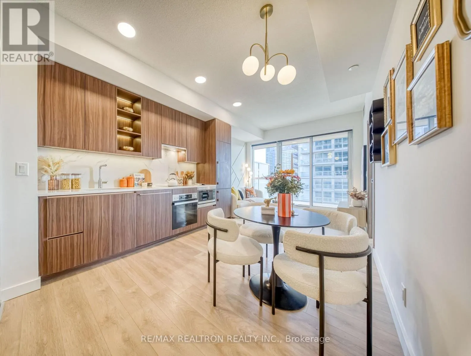 1101 - 25 MCMAHON DRIVE