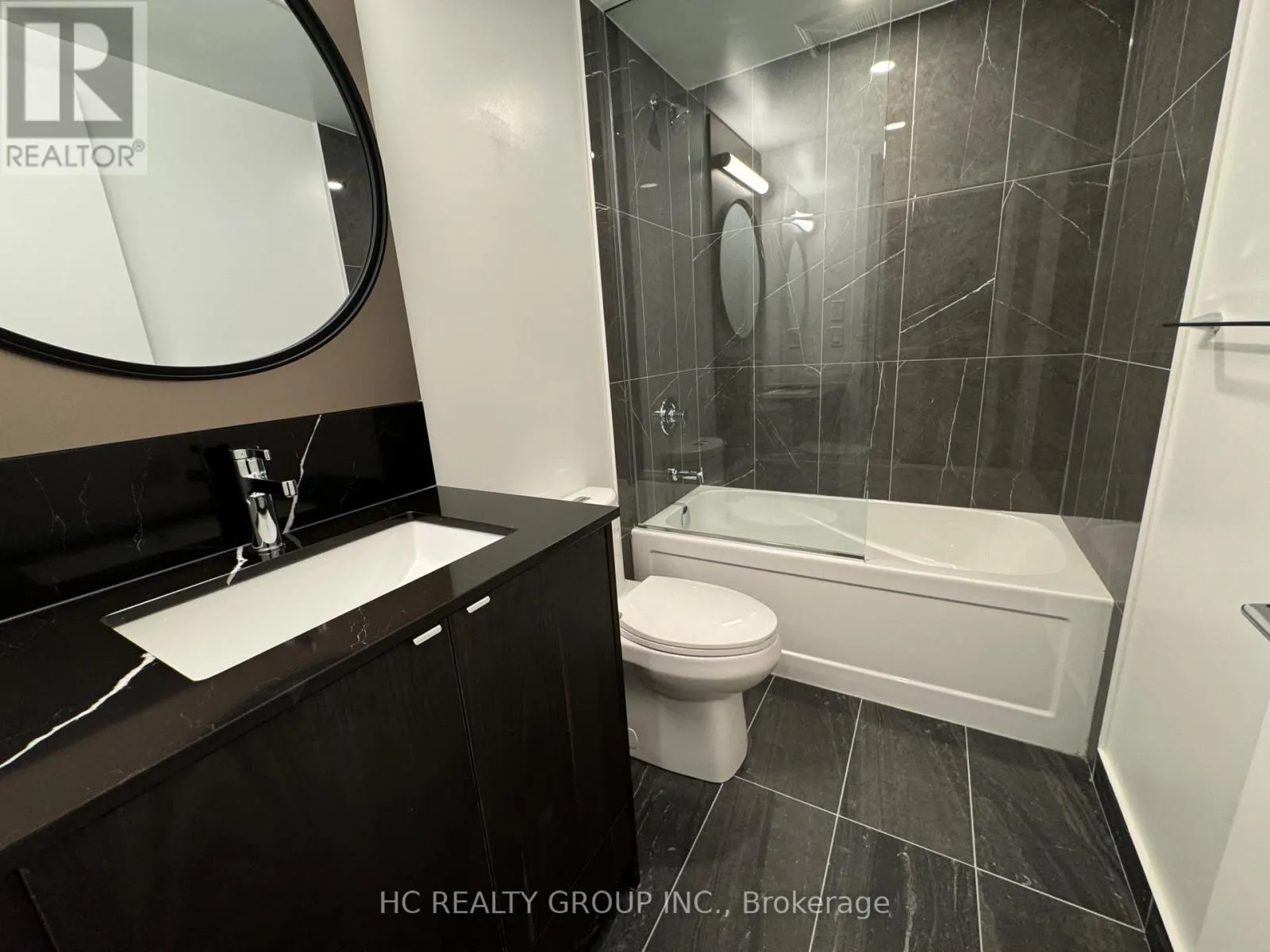 608 - 771 YONGE STREET