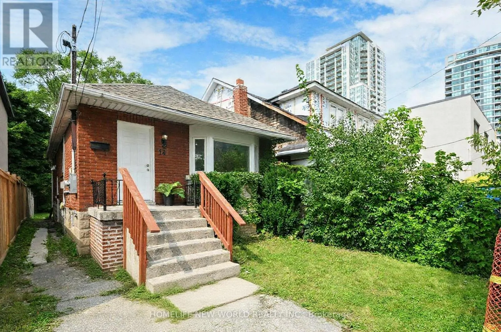 14 FRANKLIN AVENUE