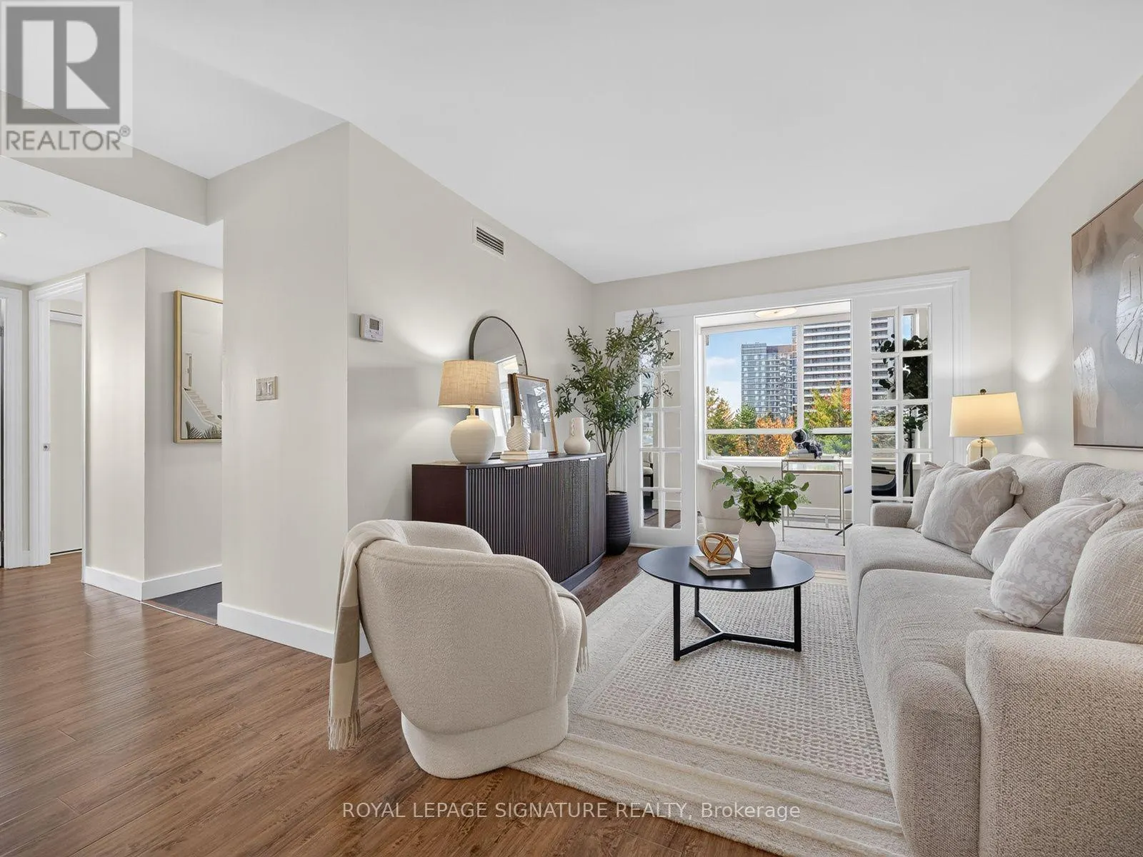 616 - 88 GRANDVIEW WAY
