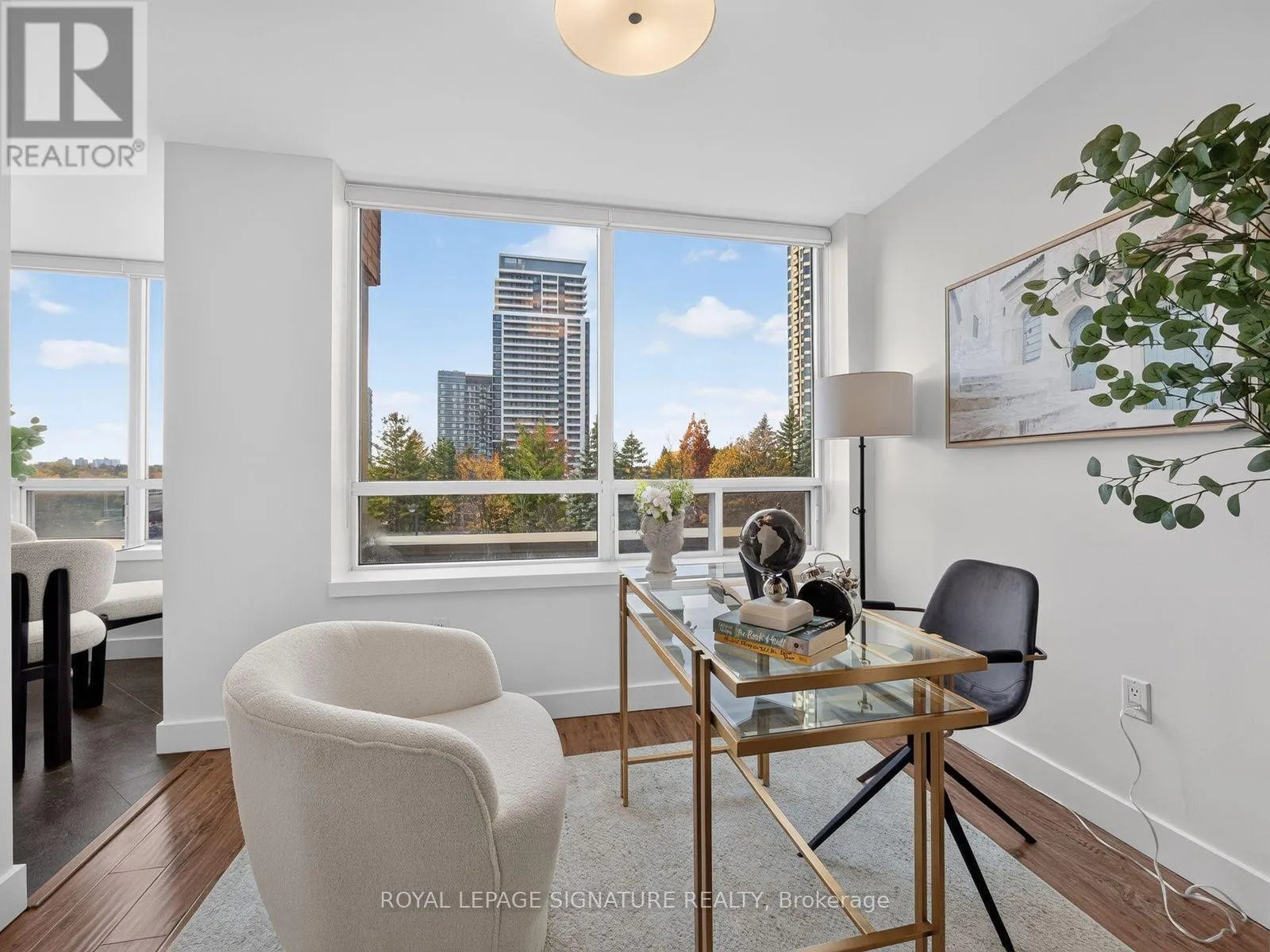 616 - 88 GRANDVIEW WAY