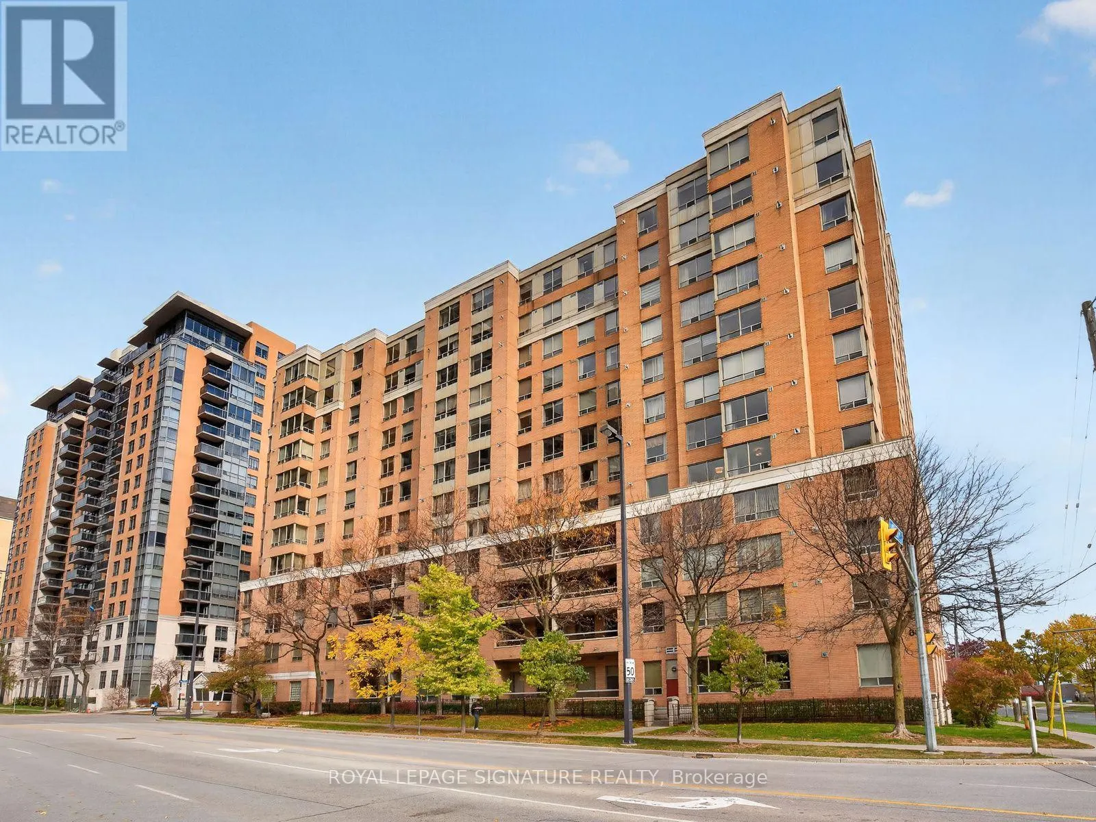 616 - 88 GRANDVIEW WAY