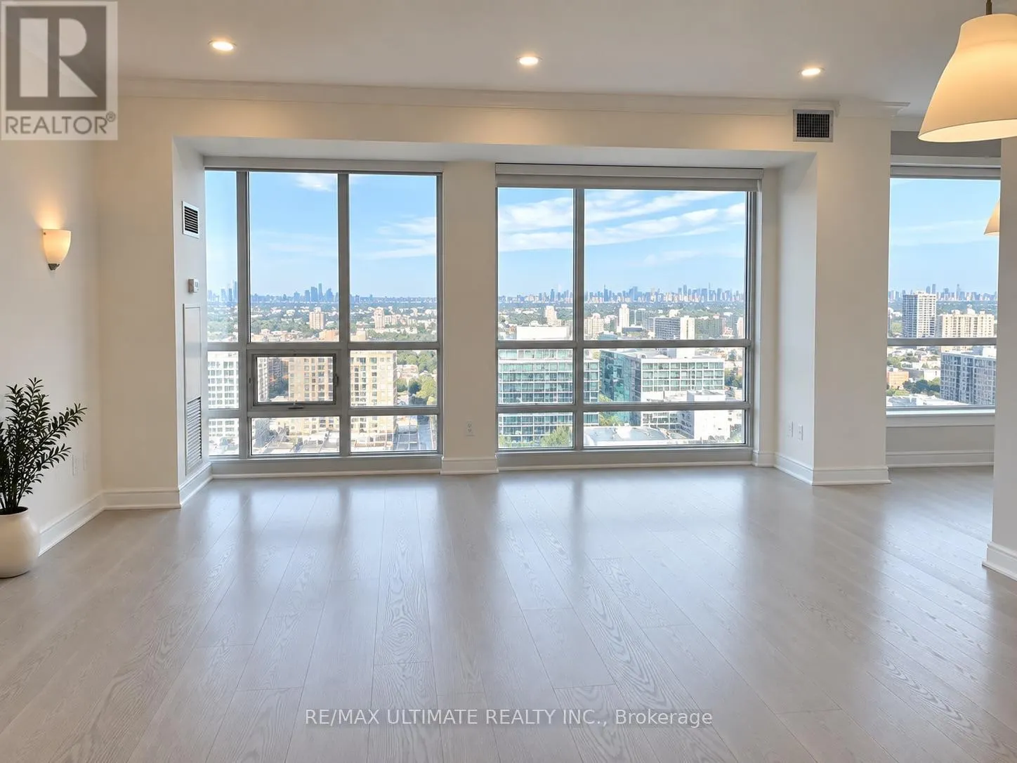 4212 - 761 BAY STREET
