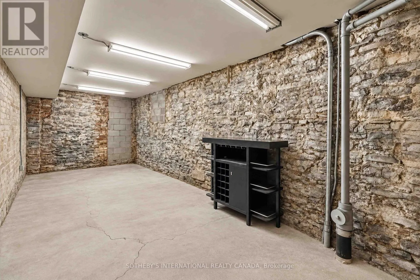 116 1/2 SHERBOURNE STREET