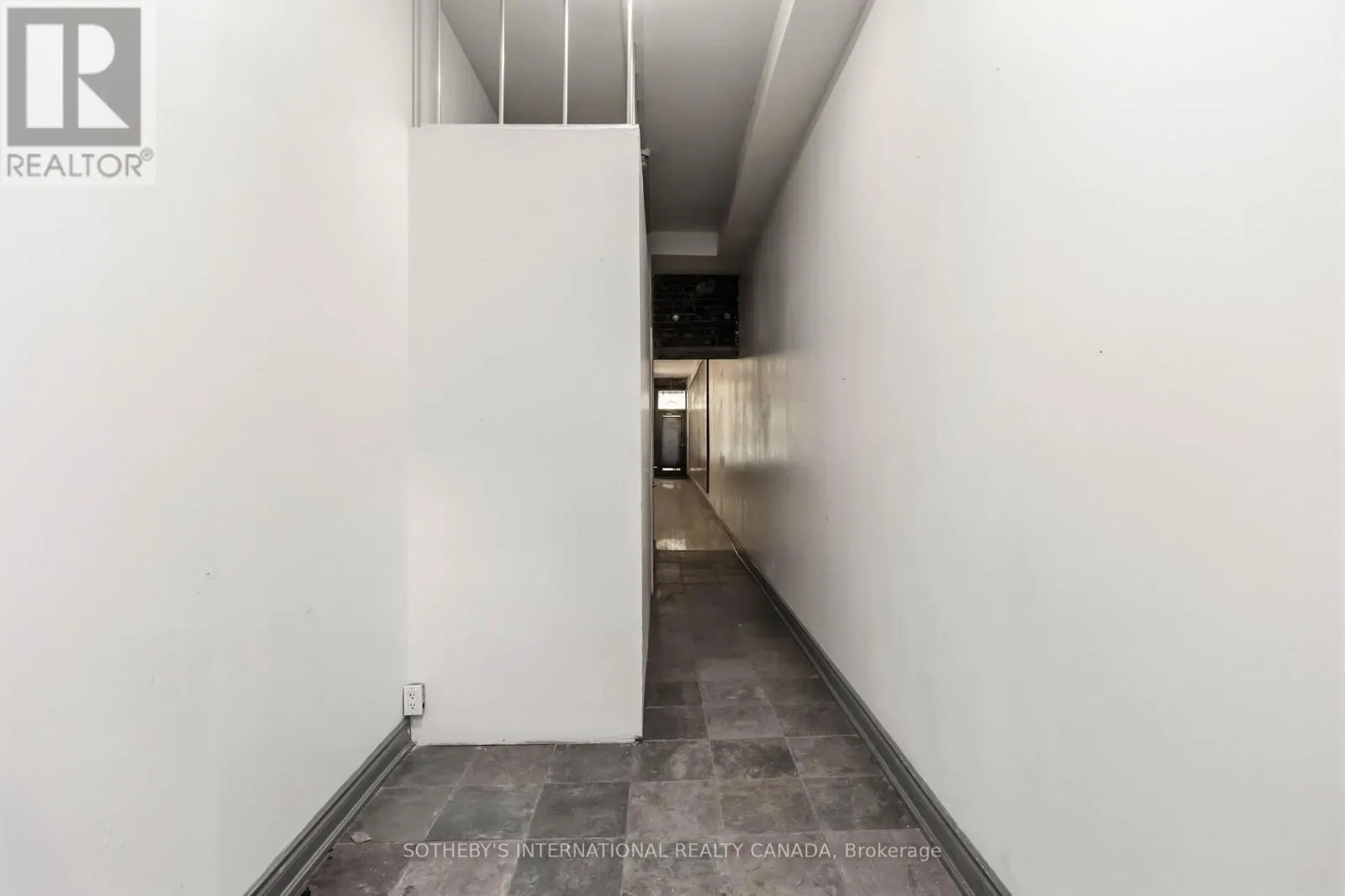 116 1/2 SHERBOURNE STREET
