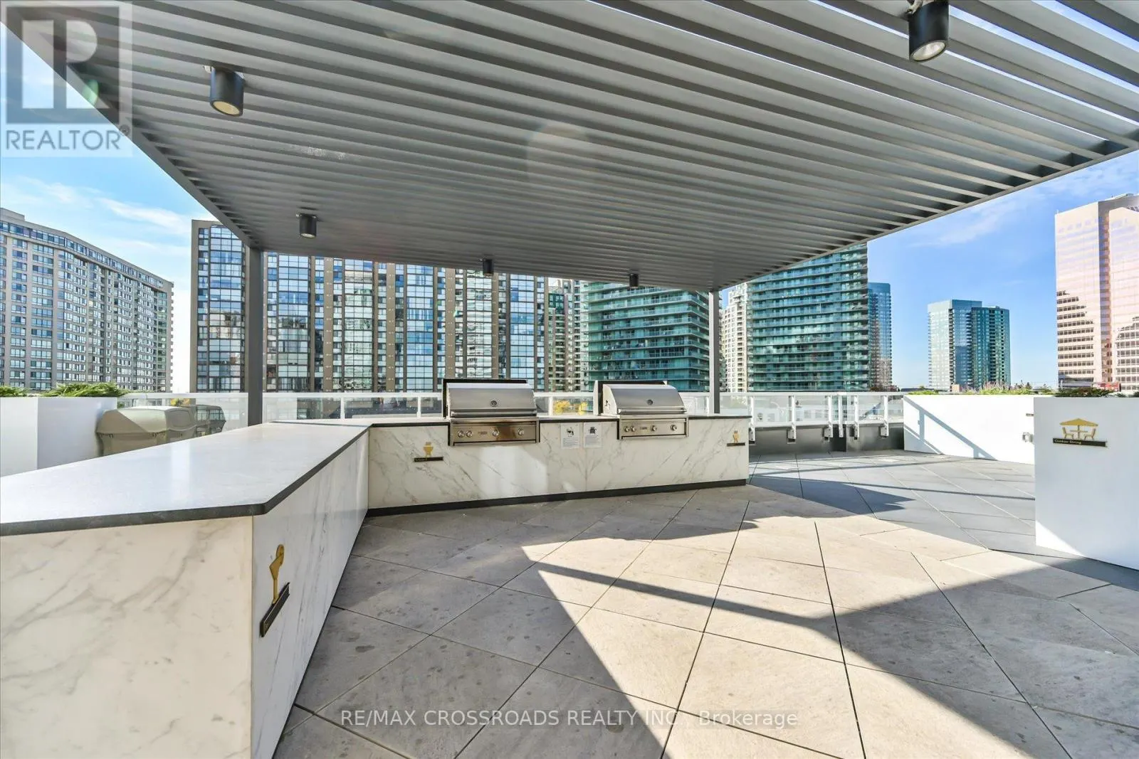 1510 - 15 HOLMES AVENUE