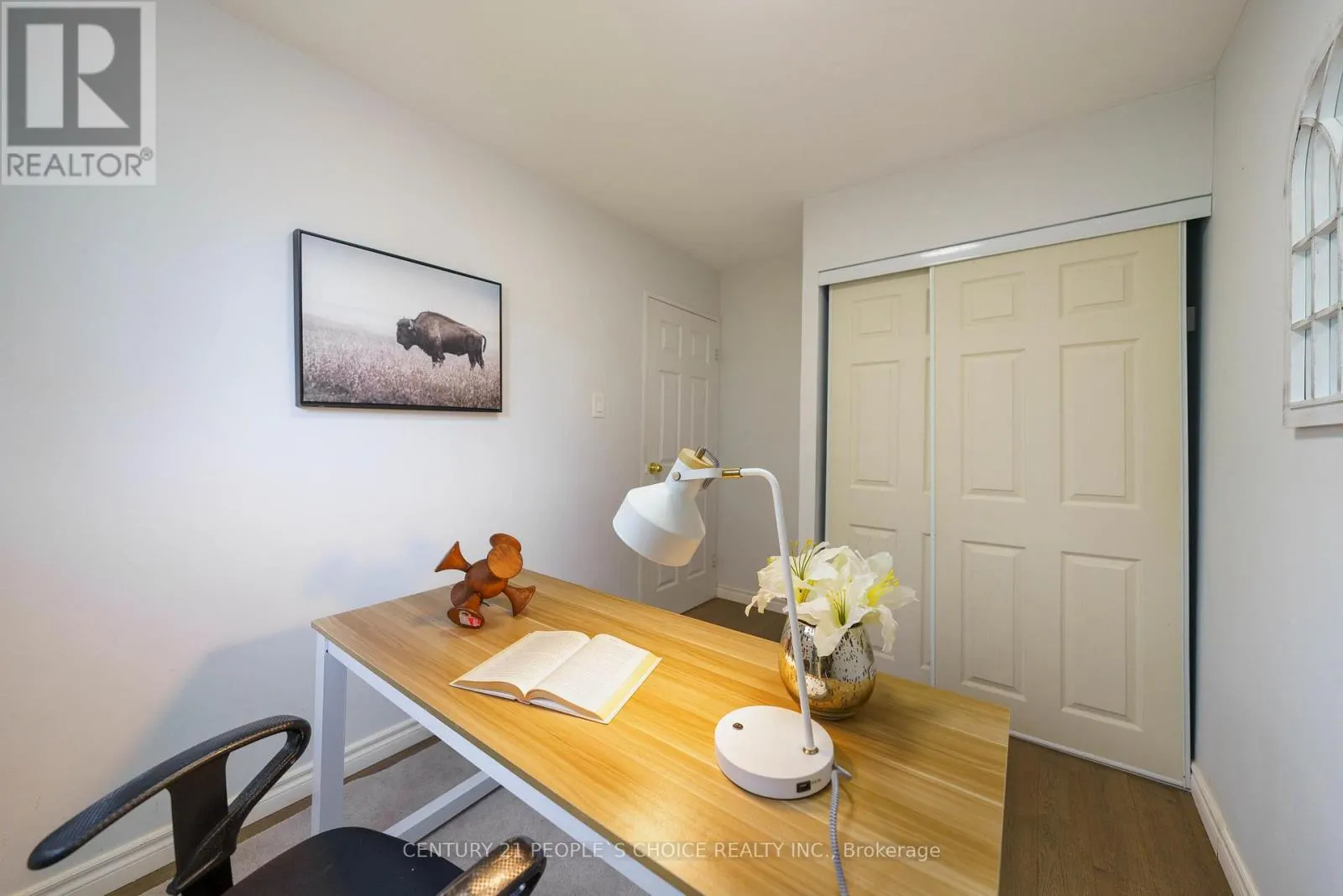 172 HOLLYBERRY TRAIL
