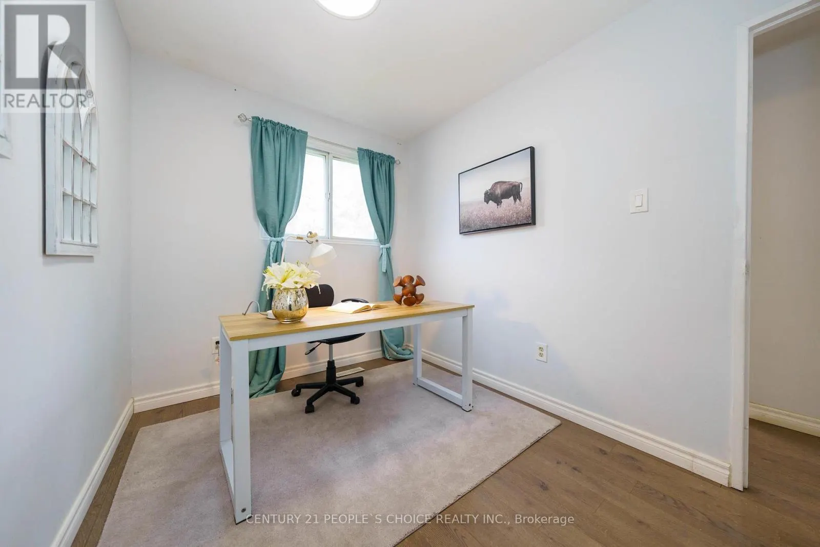 172 HOLLYBERRY TRAIL