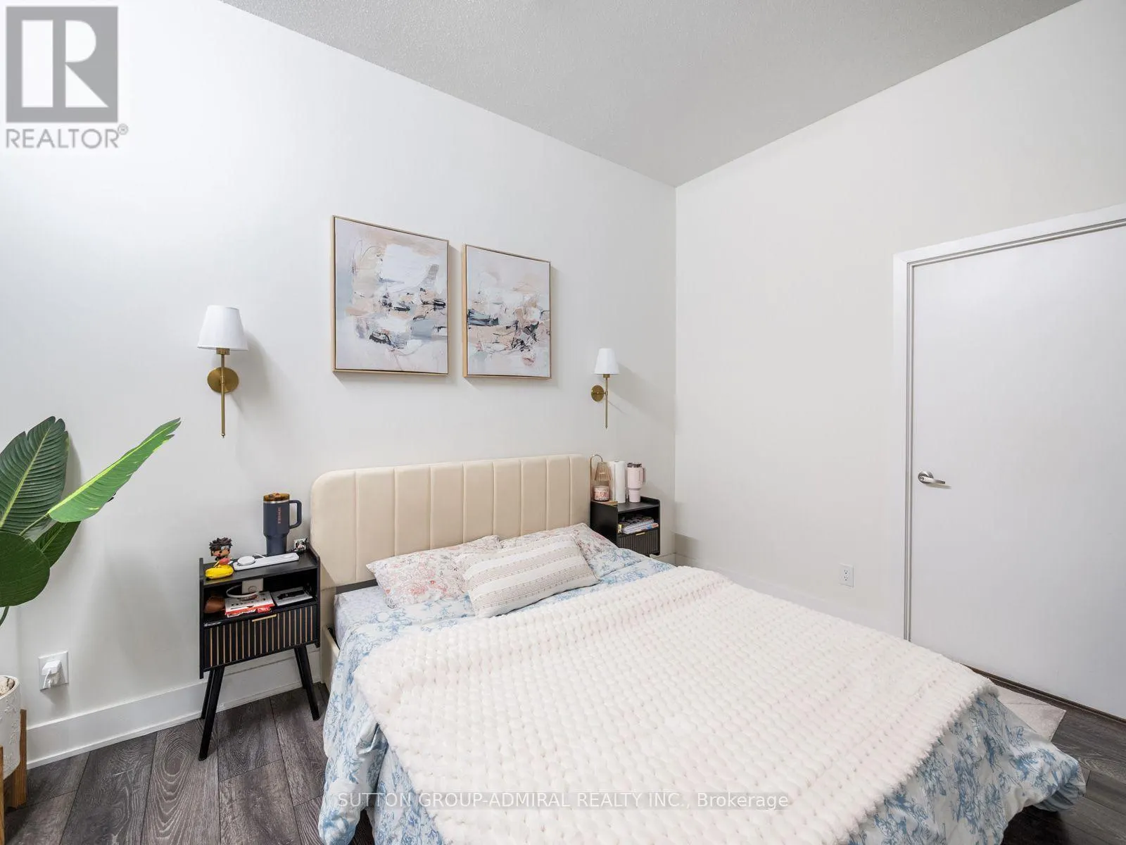 101 - 188 FAIRVIEW MALL DRIVE