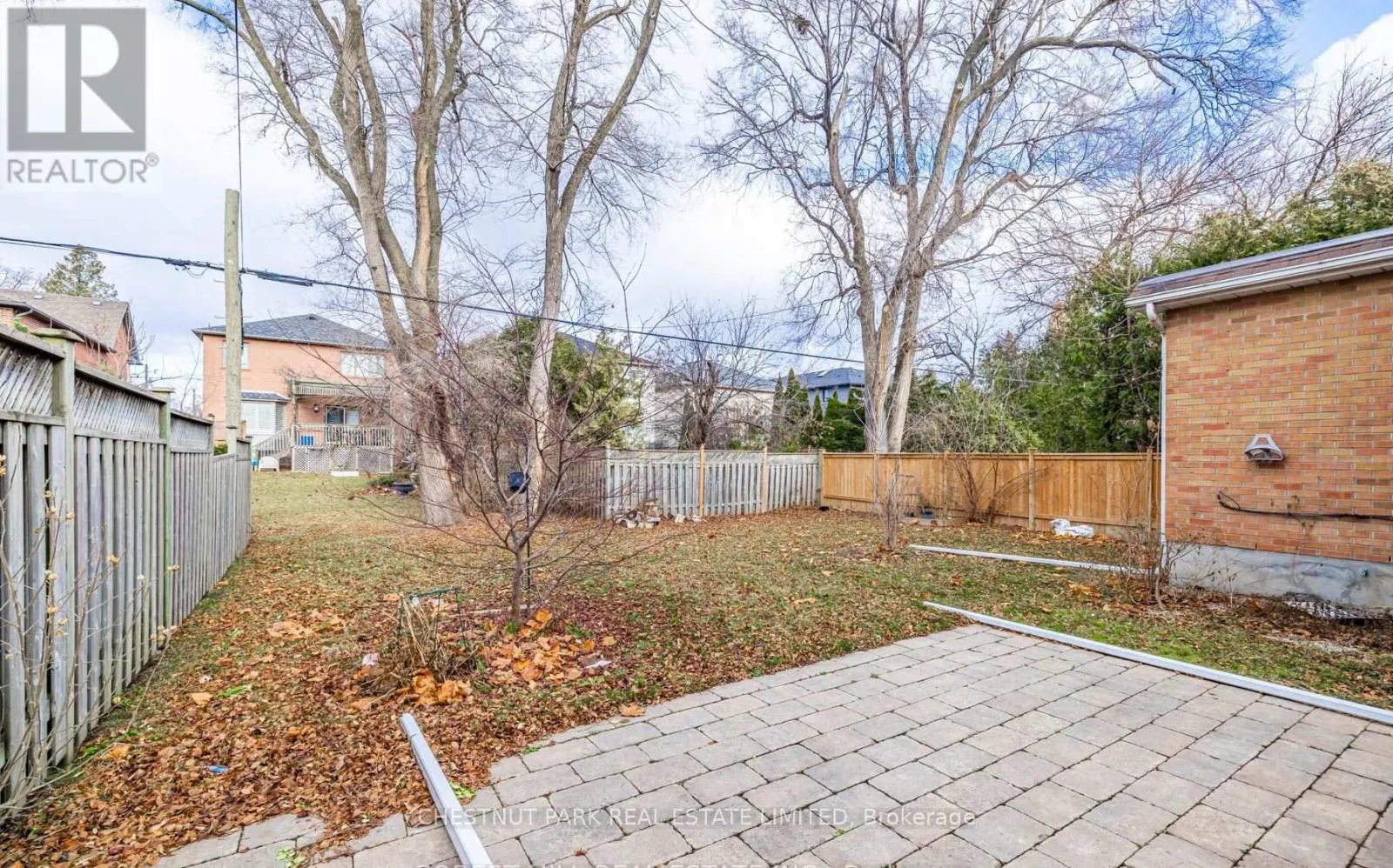 562 DELORAINE AVENUE
