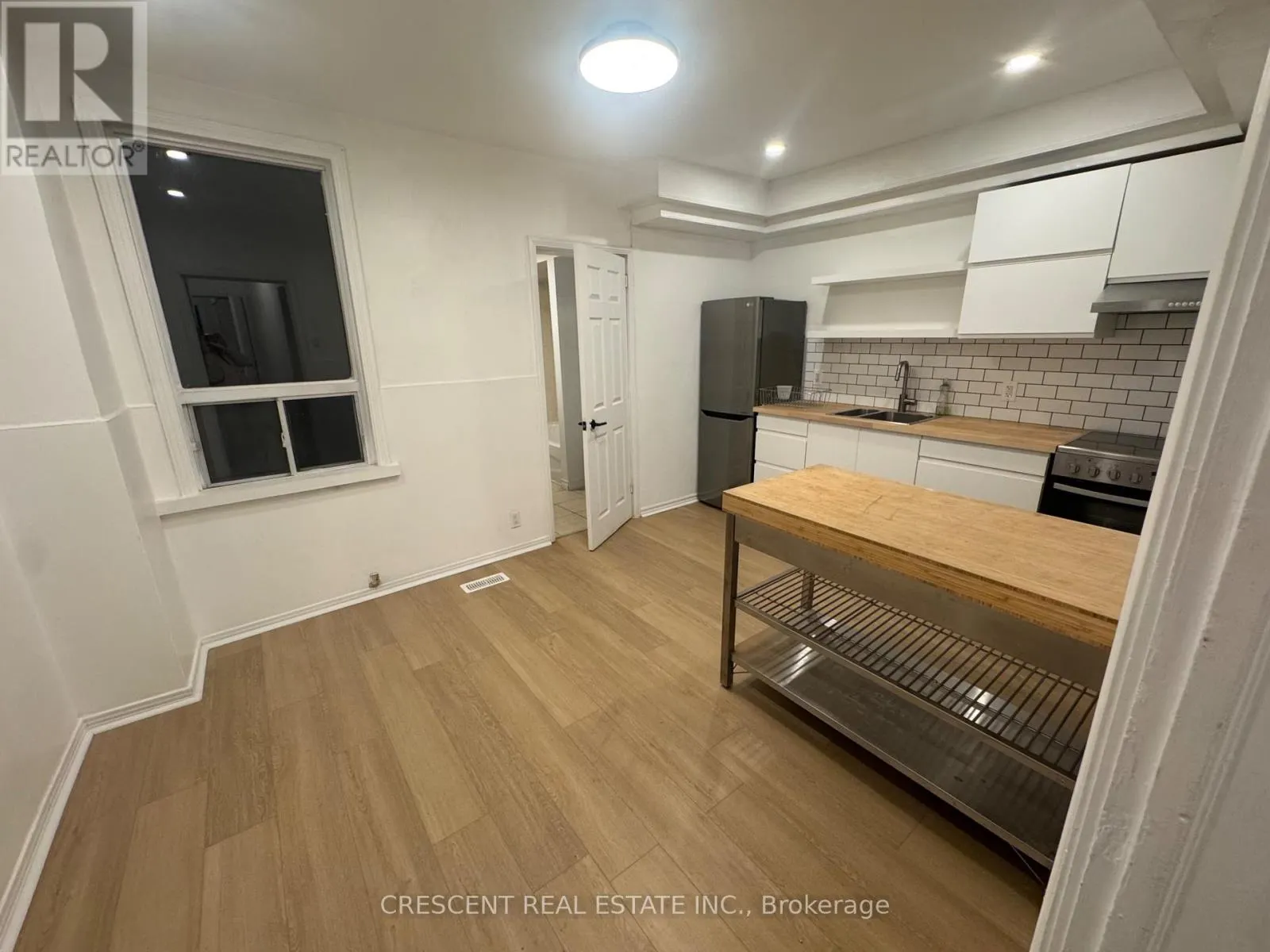MAIN - 1057 DAVENPORT ROAD