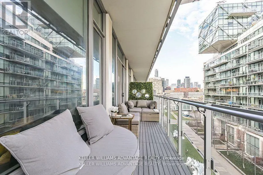 616 - 29 QUEENS QUAY E
