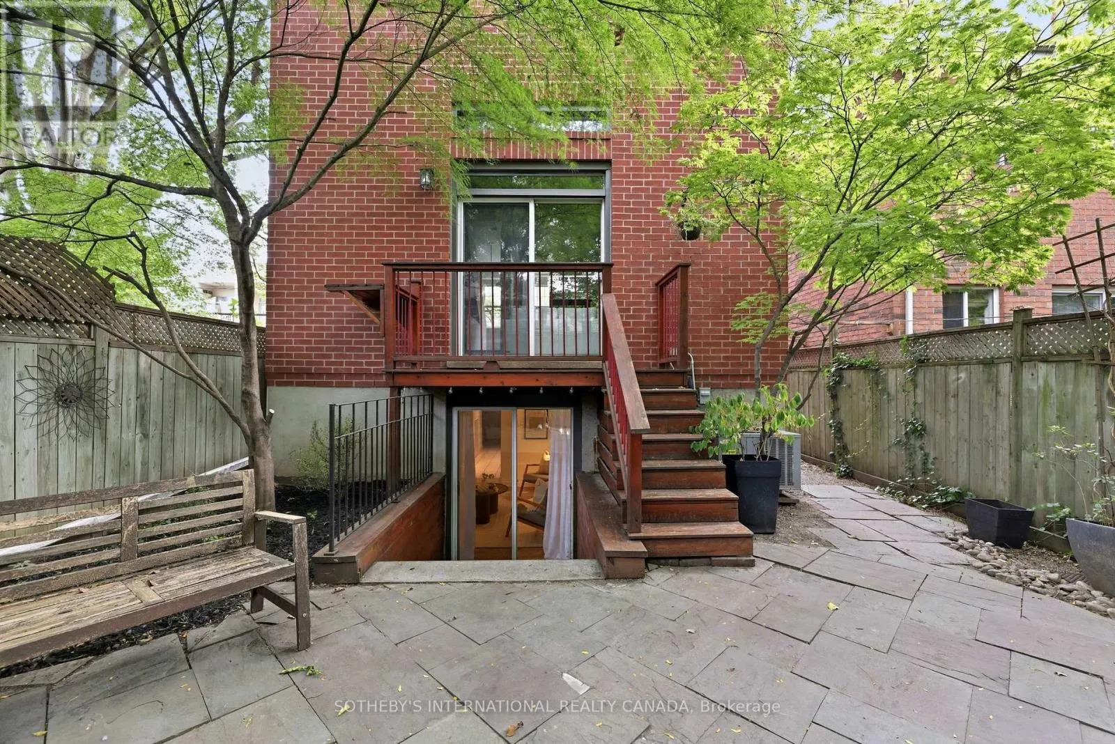 60 POULETT STREET