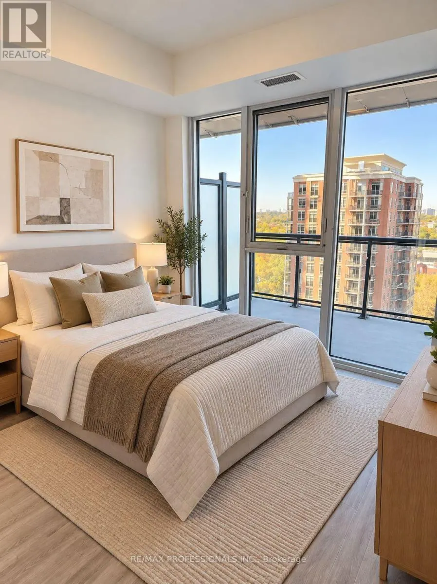 1430 - 20 INN ON THE PARK DRIVE