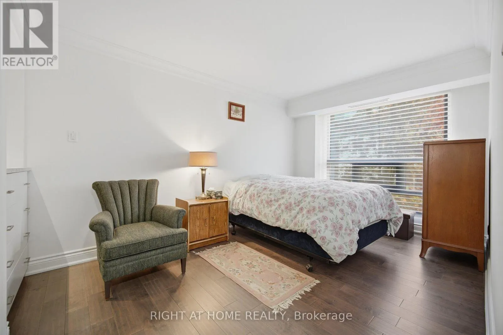 307 - 447 WALMER ROAD