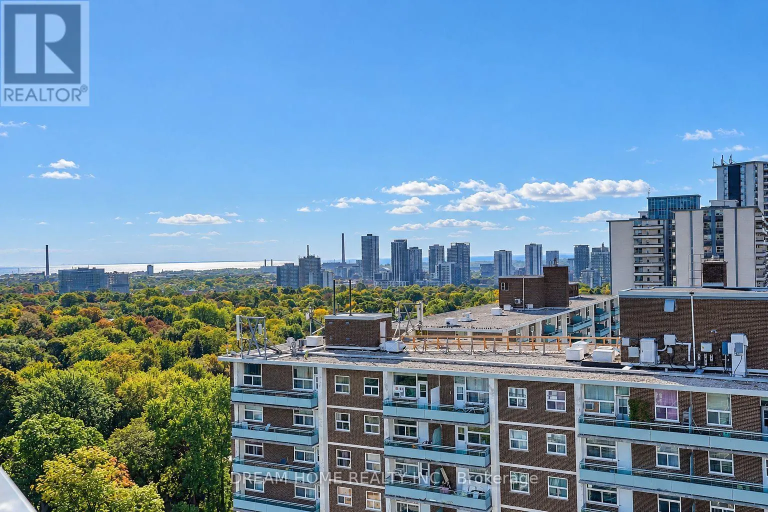 1622 - 585 BLOOR STREET E