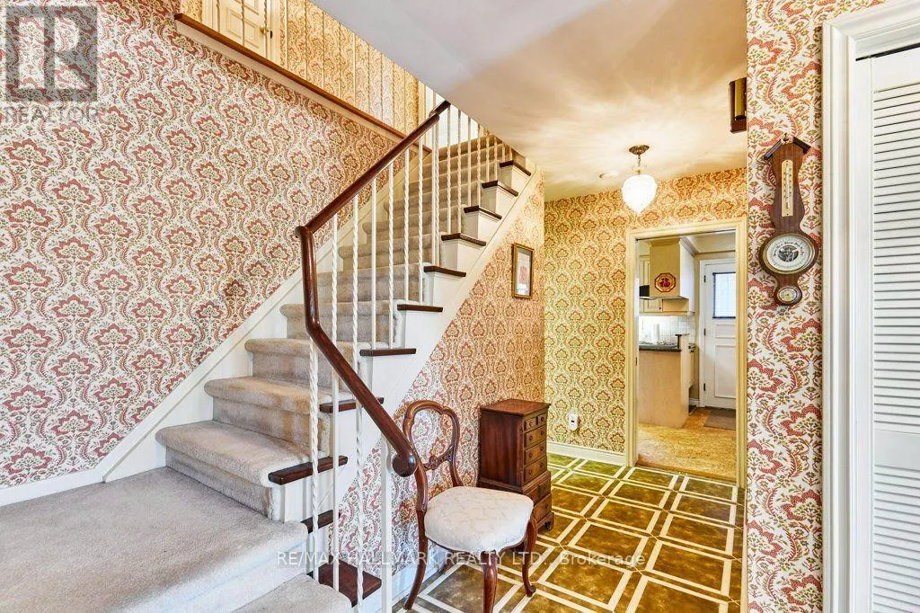 11 FELDBAR COURT