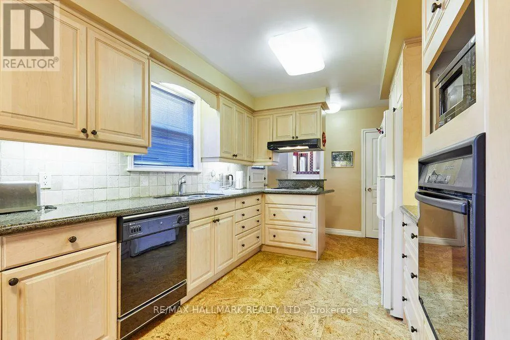11 FELDBAR COURT