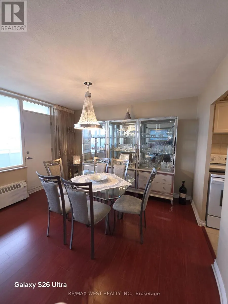 1202 - 10 PARKWAY FOREST DRIVE